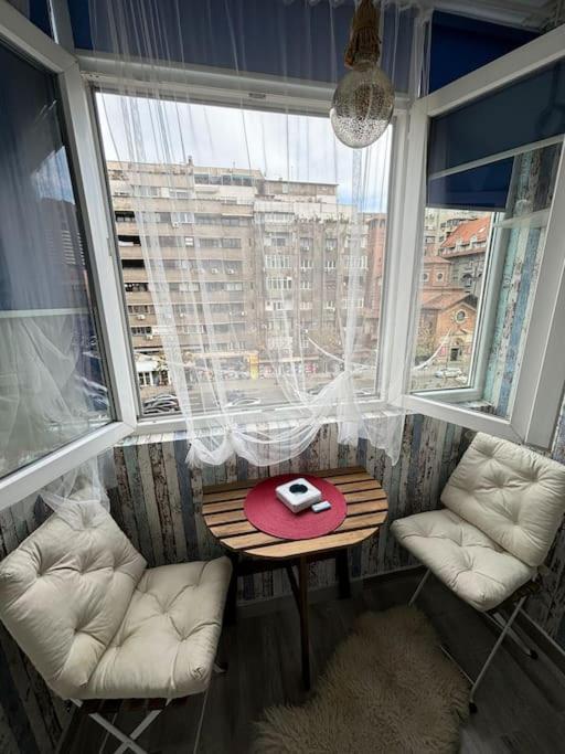 Ultracentral Lovely Place -Your Home Away From Home Bucareste Exterior foto